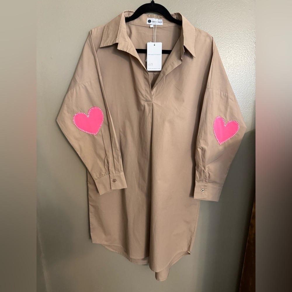Caryn‎ Lawn Heart Elbow Patch Popover Tunic Tan Pink OSFM NWT
